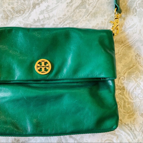 Tory Burch Handbags - Tory Burch Dena Messenger Bag Green Malachite